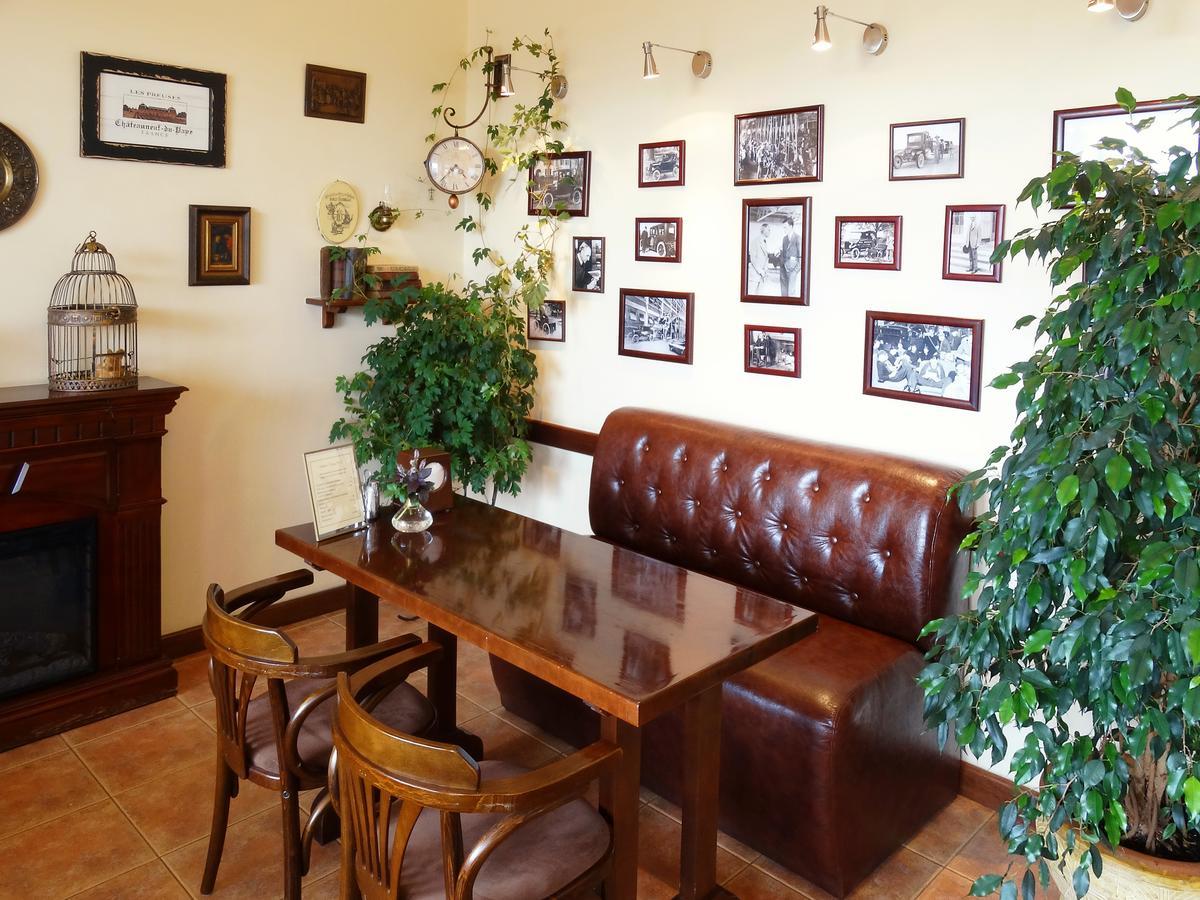 أوديسا Henry Ford Mini Hotel المظهر الخارجي الصورة